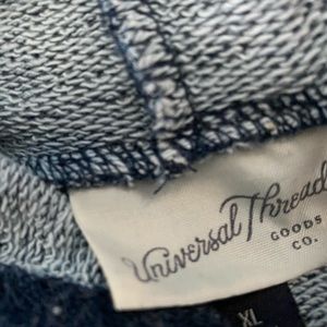 Universal Thread Sweatshirt (Like New)
